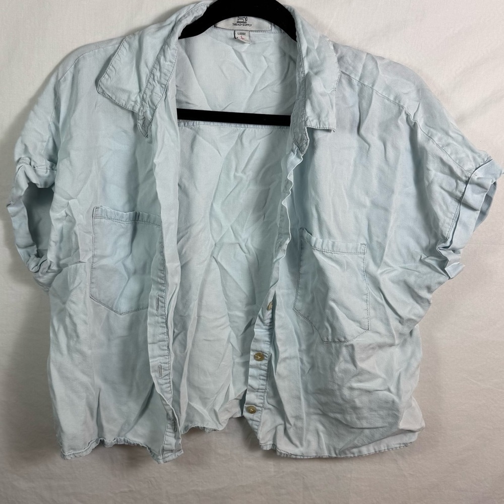 Thread & Supply Light Blue Cropped Button-Up Shirt Womens Size L